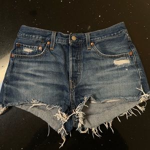 Levi’s 501 Dark wash shorts